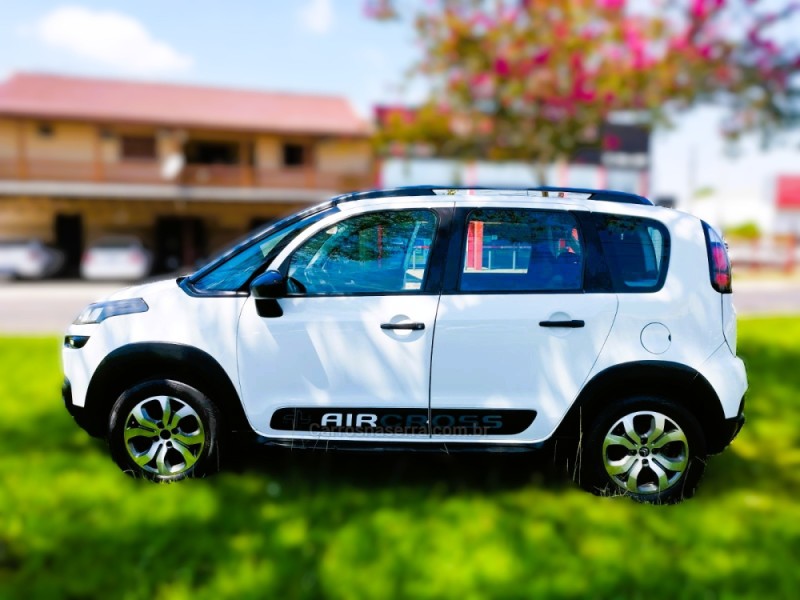 AIRCROSS 1.6 LIVE 16V FLEX 4P MANUAL - 2018 - NOVO HAMBURGO