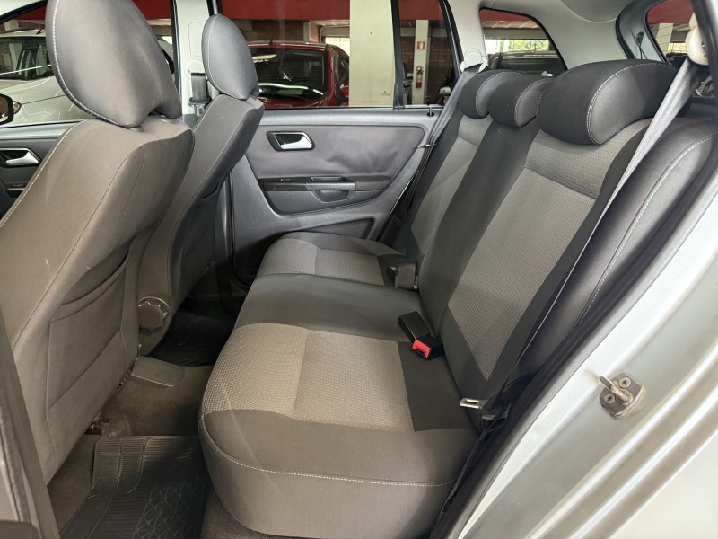 SPACEFOX 1.6 MI TREND 8V FLEX 4P MANUAL - 2012 - FARROUPILHA