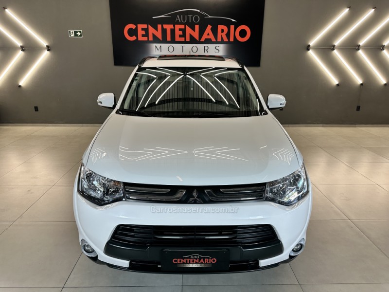 OUTLANDER 2.0 16V GASOLINA 4P AUTOMÁTICO - 2015 - SAPIRANGA