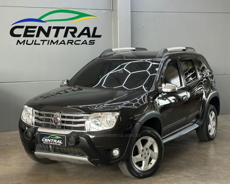 DUSTER 1.6 DYNAMIQUE 4X2 16V FLEX 4P MANUAL - 2013 - VACARIA