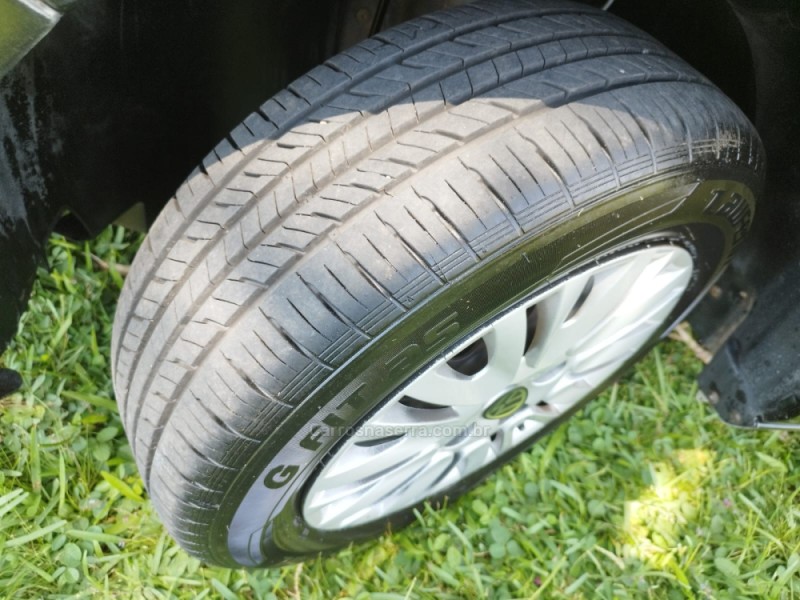 VOYAGE 1.0 MI CITY 8V FLEX 4P MANUAL - 2010 - NOVO HAMBURGO