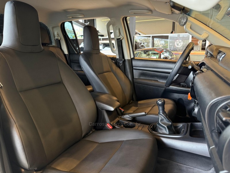HILUX 2.8 STD 4X4 CD 16V DIESEL 4P MANUAL - 2021 - CAXIAS DO SUL