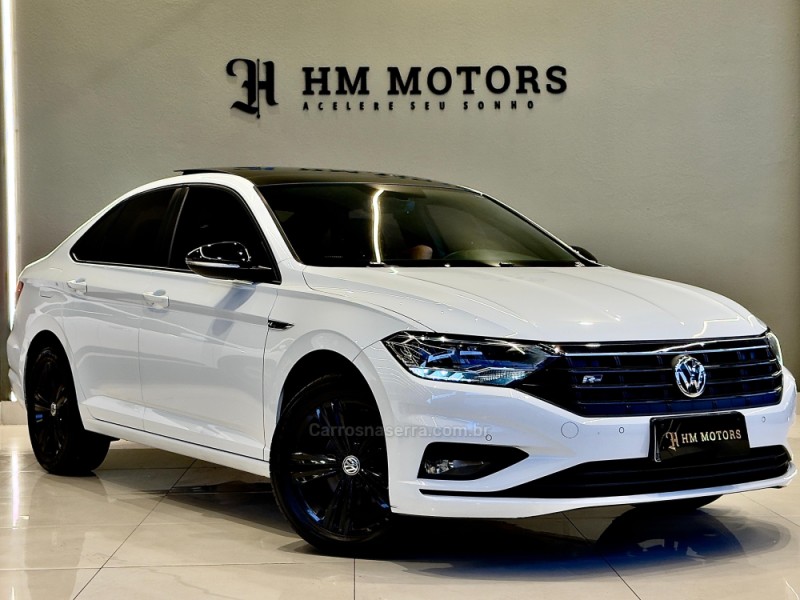 JETTA 1.4 R-LINE 250 16V TSI FLEX 4P AUTOMÁTICO - 2019 - CAXIAS DO SUL