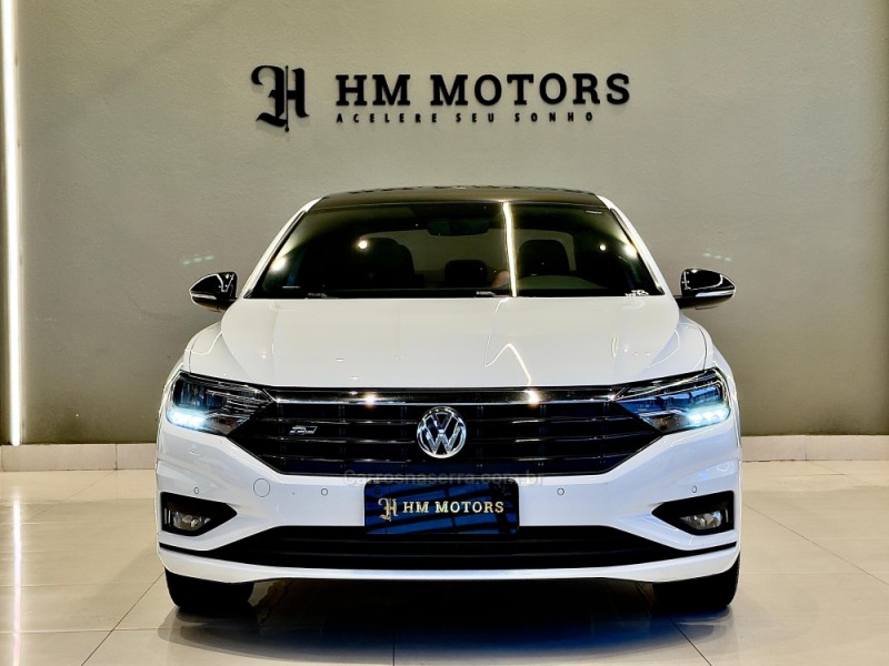 JETTA 1.4 R-LINE 250 16V TSI FLEX 4P AUTOMÁTICO - 2019 - CAXIAS DO SUL