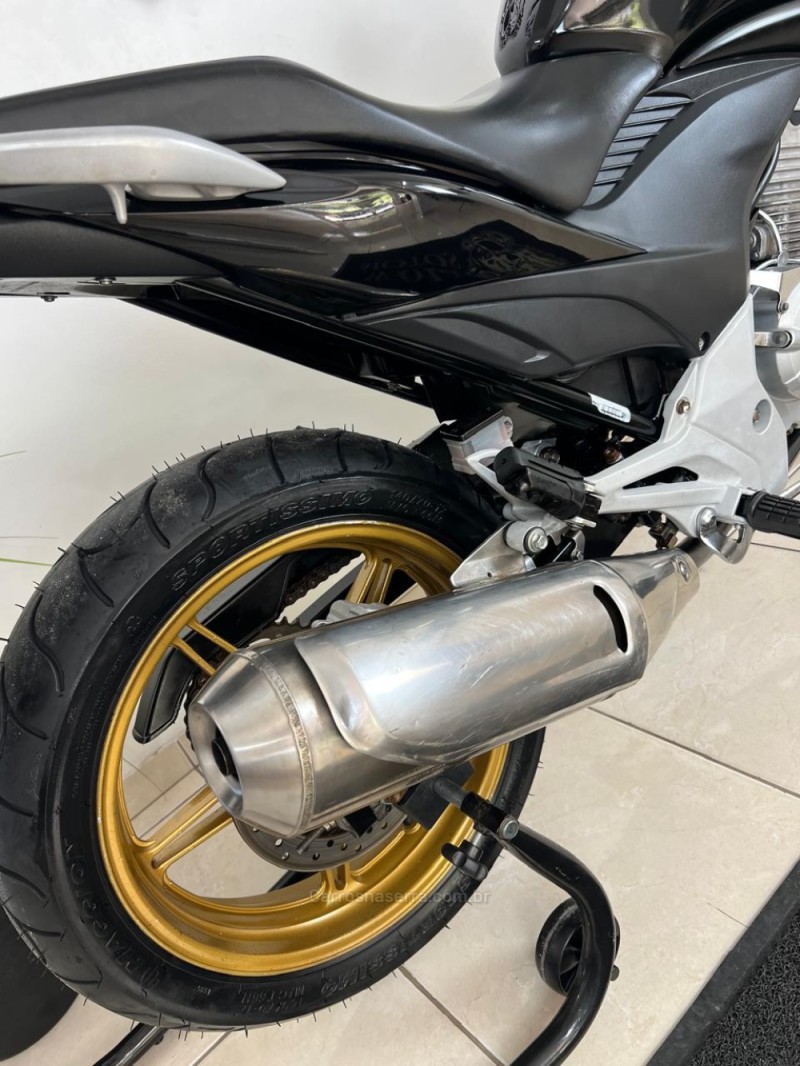 CB 300R  - 2015 - CAXIAS DO SUL