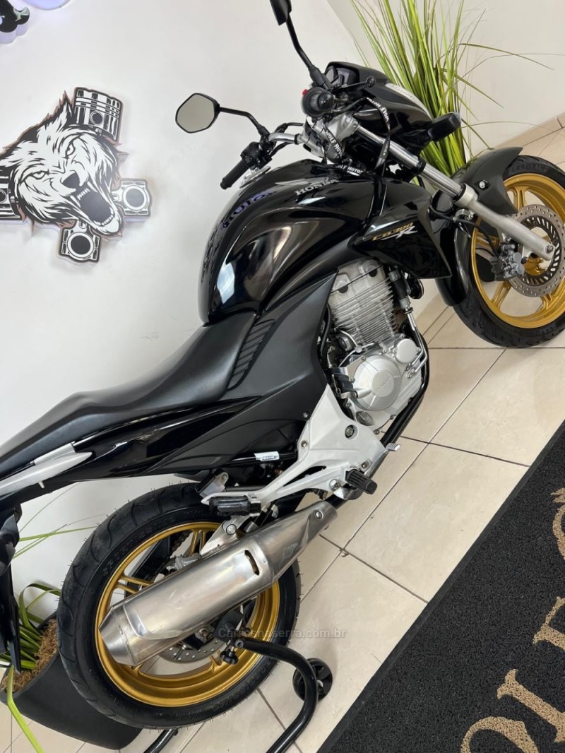 CB 300R  - 2015 - CAXIAS DO SUL