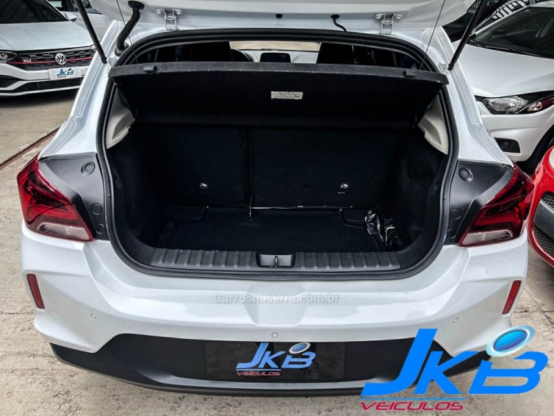 ONIX 1.0 PREMIER II 12V TURBO FLEX 4P AUTOMÁTICO - 2023 - NOVO HAMBURGO