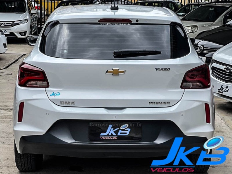 ONIX 1.0 PREMIER II 12V TURBO FLEX 4P AUTOMÁTICO - 2023 - NOVO HAMBURGO