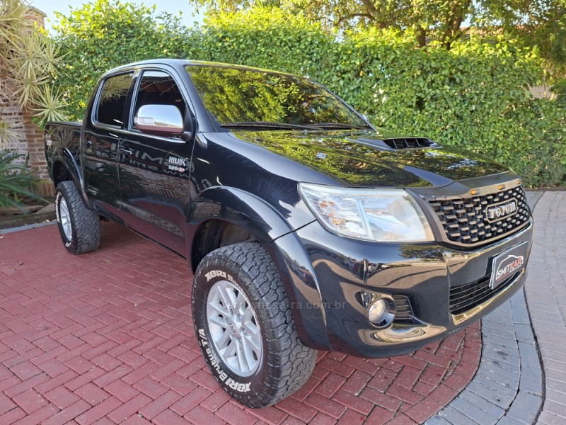 HILUX 3.0 SRV 4X4 CD 16V TURBO DIESEL 4P MANUAL - 2015 - ROLANTE