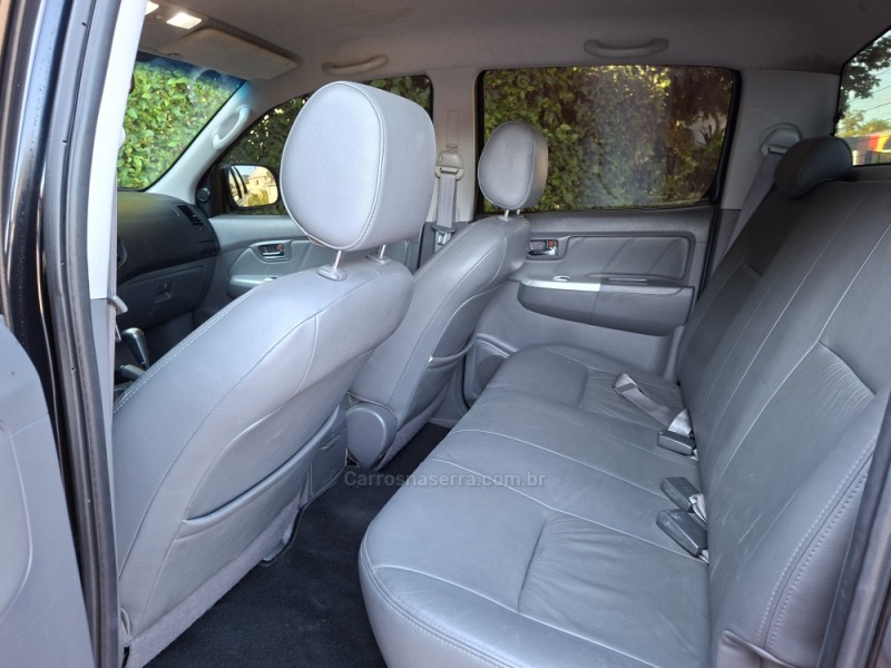 HILUX 3.0 SRV 4X4 CD 16V TURBO DIESEL 4P MANUAL - 2015 - ROLANTE