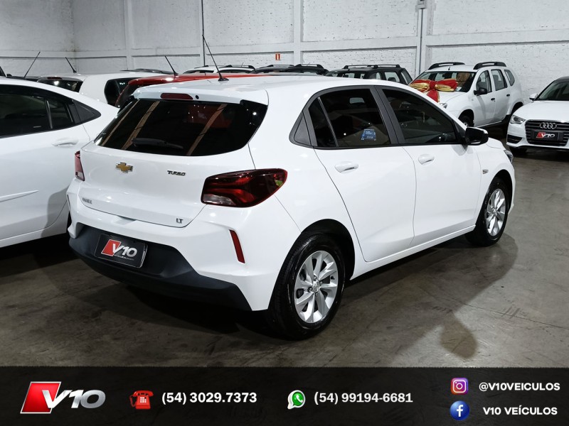 ONIX 1.0 LT 12V TURBO FLEX 4P MANUAL - 2023 - CAXIAS DO SUL
