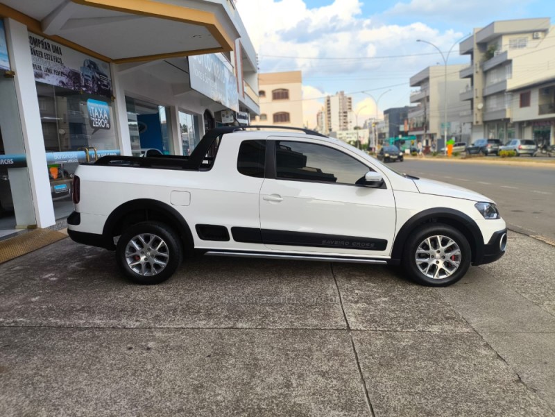 SAVEIRO 1.6 CROSS CE 16V FLEX 2P MANUAL - 2015 - GUAPORé