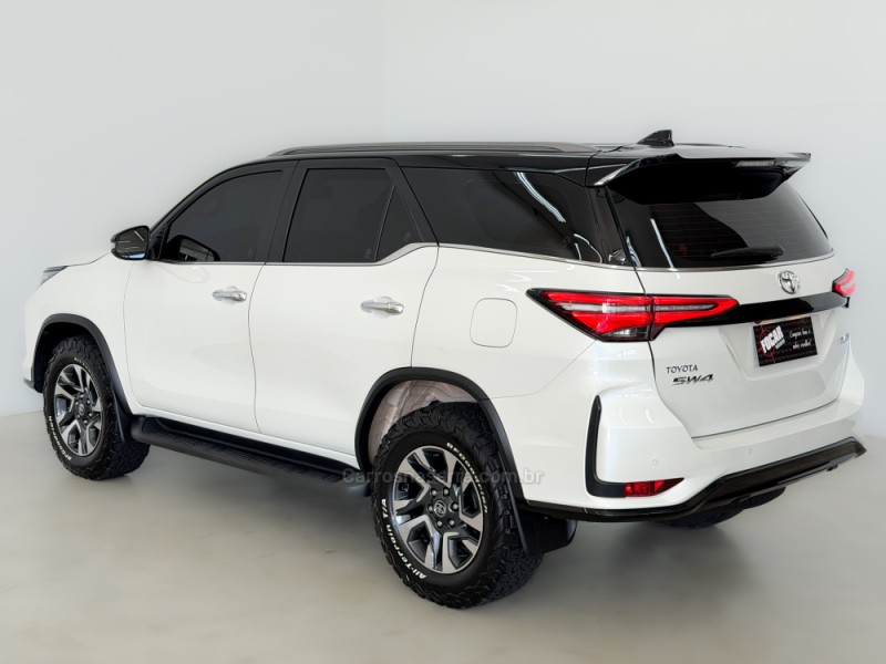 HILUX SW4 2.8 4X4 DIAMOND 16V TURBO DIESEL 4P 7 LUGARES AUTOMATICO - 2022 - CAXIAS DO SUL