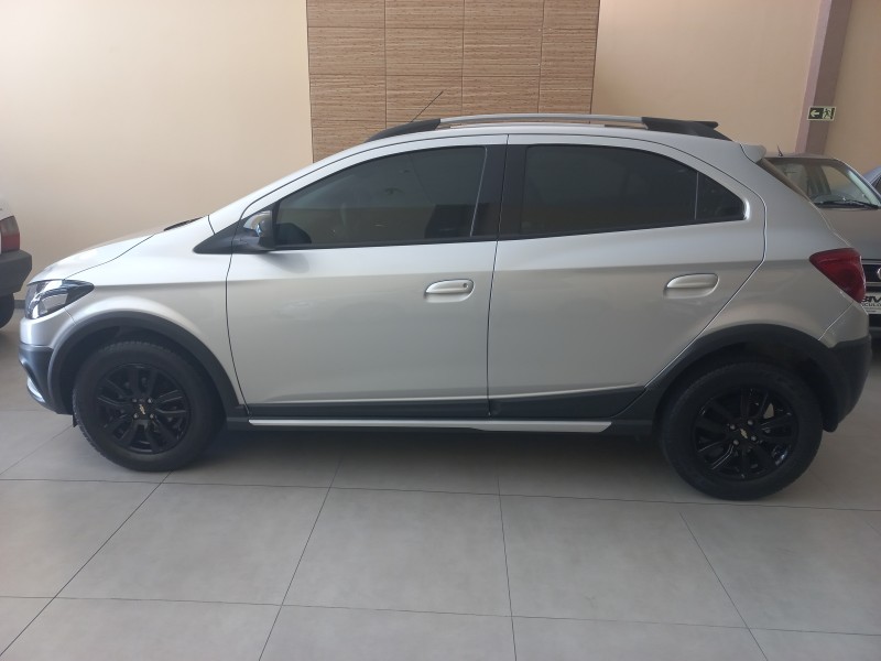 onix 1.4 mpfi activ 8v flex 4p automatico 2019 bento goncalves