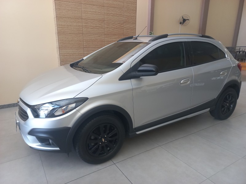 ONIX 1.4 MPFI ACTIV 8V FLEX 4P AUTOMÁTICO - 2019 - BENTO GONçALVES