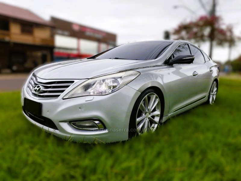 AZERA 3.0 MPFI GLS V6 24V GASOLINA 4P AUTOMÁTICO - 2013 - NOVO HAMBURGO