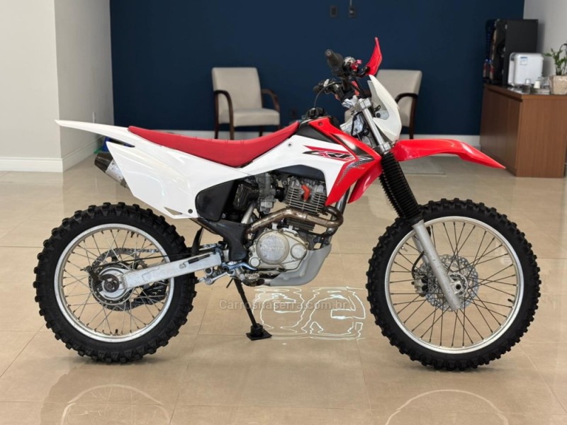 CRF 230F  - 2016 - CARLOS BARBOSA
