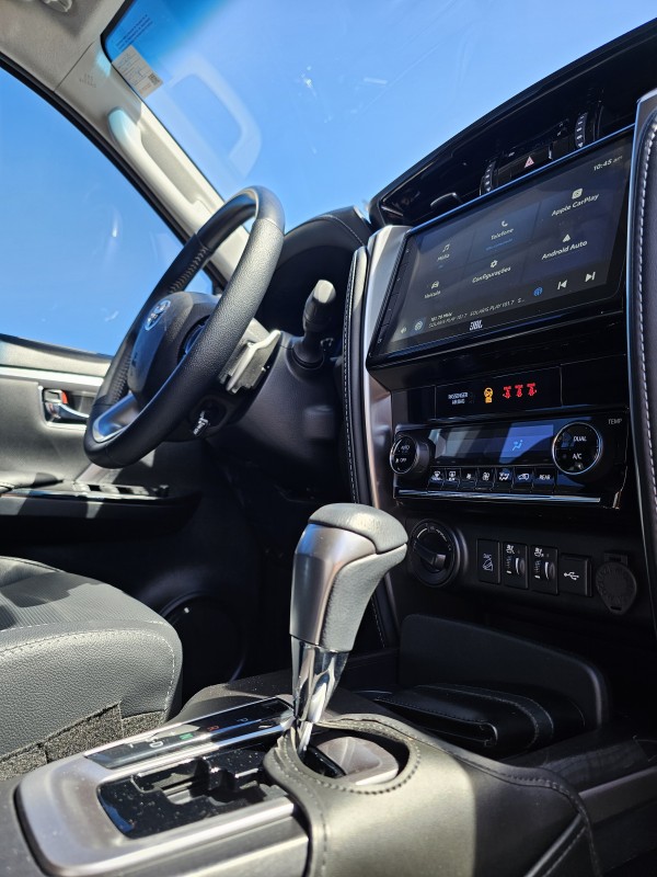 HILUX SW4 2.8 4X4 SRX PLATINUM TURBO DIESEL 4P AUTOMÁTICO - 2024 - ANTôNIO PRADO