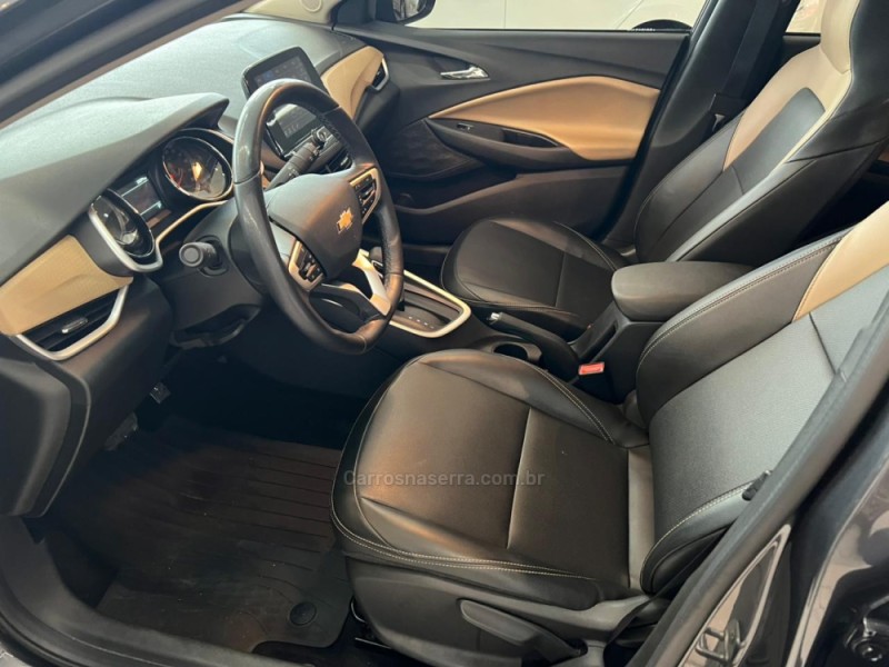 ONIX 1.0	PREMIER II PLUS 12V TURBO FLEX 4P AUTOMÁTICO - 2024 - CAXIAS DO SUL