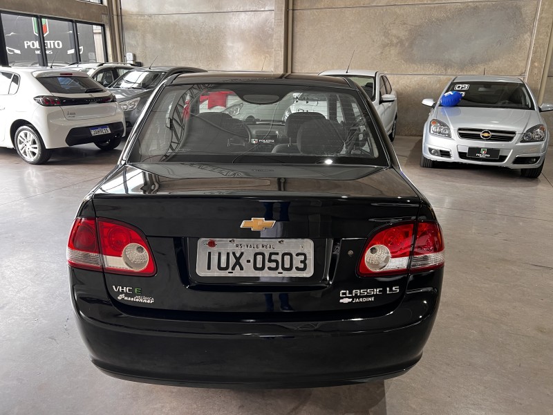 CLASSIC 1.0 MPFI VHCE 8V FLEX 4P MANUAL - 2014 - CAXIAS DO SUL