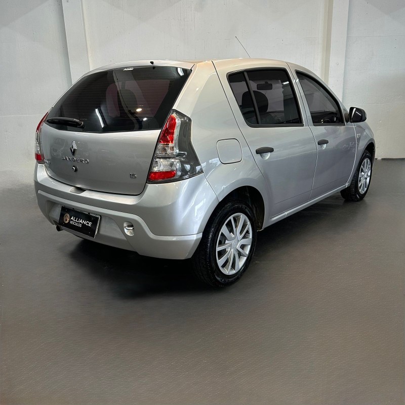 SANDERO 1.6 EXPRESSION 8V FLEX 4P MANUAL - 2014 - CAXIAS DO SUL