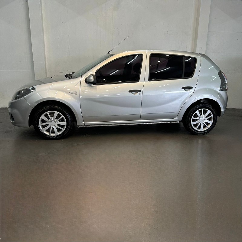 SANDERO 1.6 EXPRESSION 8V FLEX 4P MANUAL - 2014 - CAXIAS DO SUL