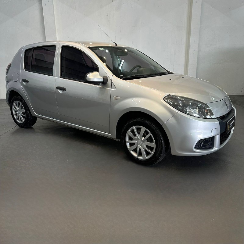 SANDERO 1.6 EXPRESSION 8V FLEX 4P MANUAL - 2014 - CAXIAS DO SUL