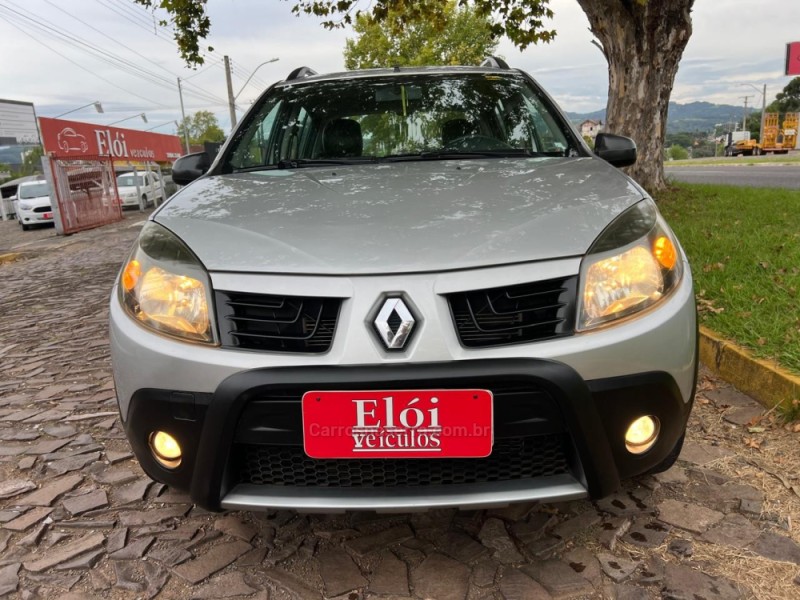 SANDERO 1.6 STEPWAY 16V FLEX 4P MANUAL - 2010 - DOIS IRMãOS