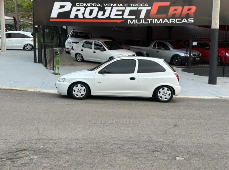 celta 1.0 mpfi 8v gasolina 2p manual 2001 novo hamburgo