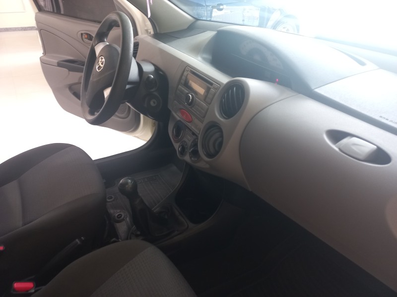 ETIOS 1.3 XS 16V FLEX 4P MANUAL - 2016 - BENTO GONçALVES