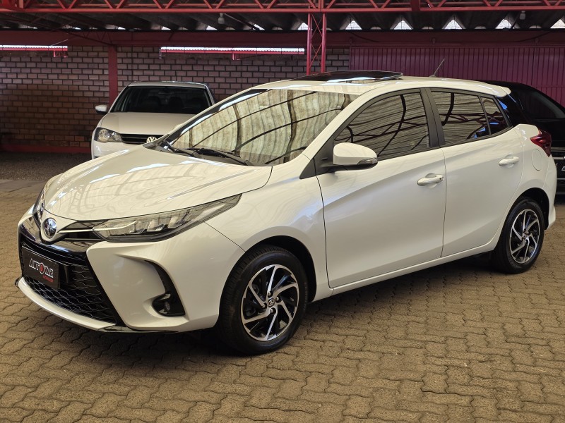 yaris 1.5 xls flex 4p automatico 2023 sapiranga