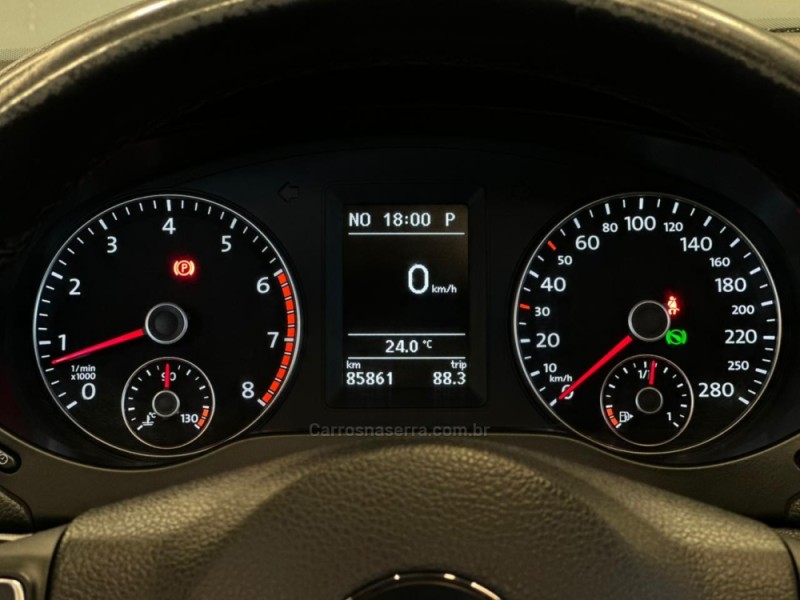 JETTA 2.0 TSI HIGHLINE 211CV GASOLINA 4P TIPTRONIC - 2013 - CAXIAS DO SUL