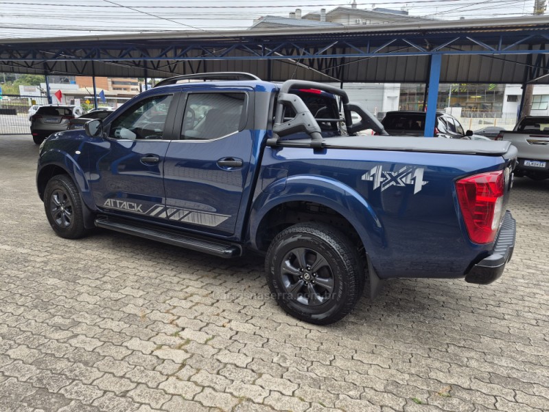 FRONTIER 2.3 ATTACK 4X4 CD BI-TURBO DIESEL 4P AUTOMÁTICO - 2021 - CAXIAS DO SUL