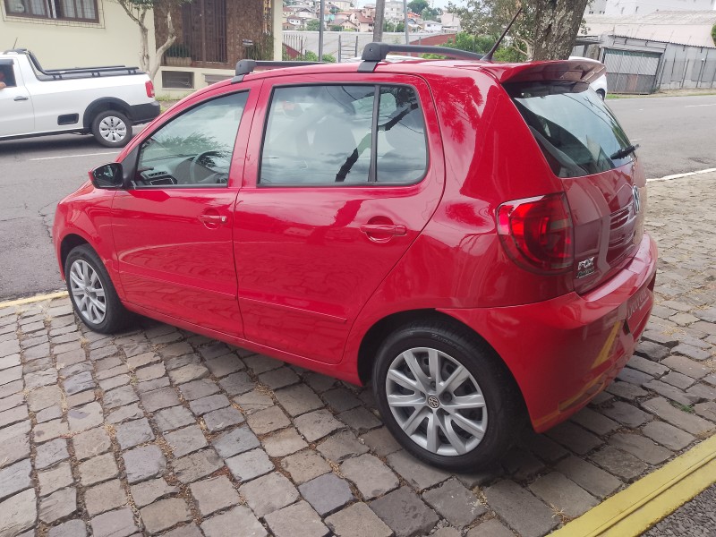 FOX 1.6 MI 8V FLEX 4P MANUAL - 2012 - CAXIAS DO SUL