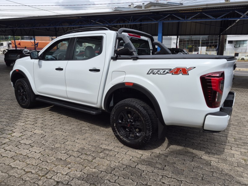FRONTIER 2.3 PRO4X 4X4 CD BI-TURBO DIESEL 4P AUTOMÁTICO - 2023 - CAXIAS DO SUL