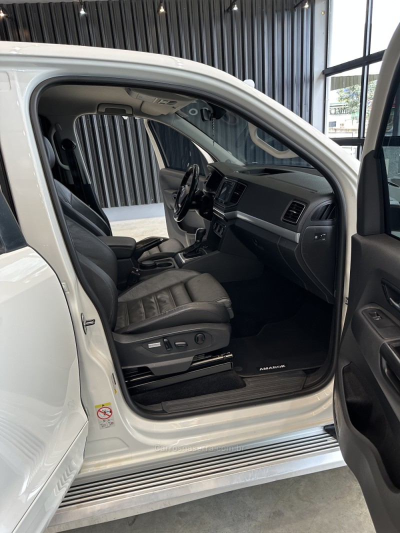 AMAROK 2.0 HIGHLINE EXTREME 4X4 CD 16V 4P AUTOMÁTICO - 2017 - SANANDUVA