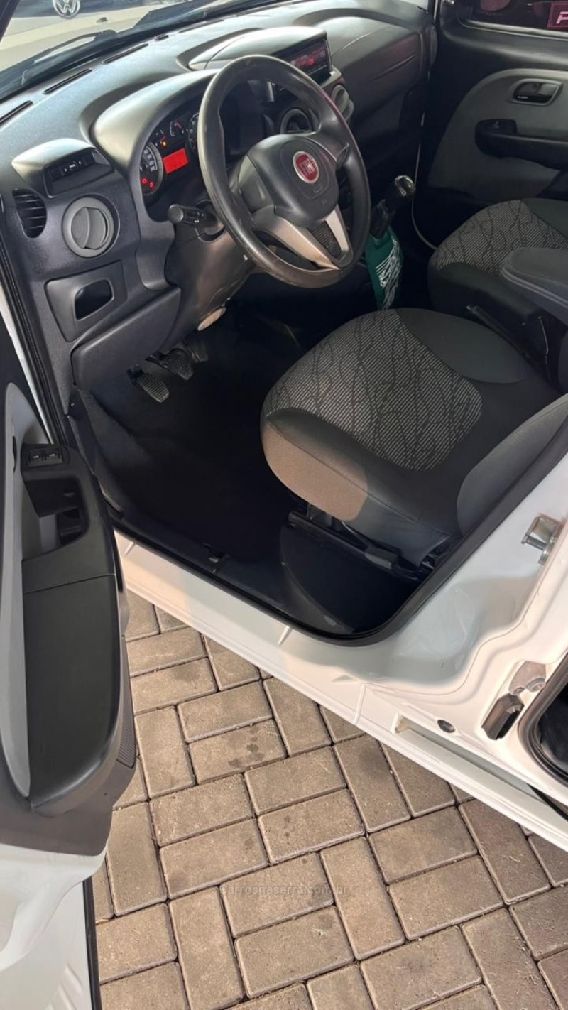 DOBLÓ 1.8 MPI ESSENCE 16V FLEX 7P MANUAL - 2018 - CAXIAS DO SUL