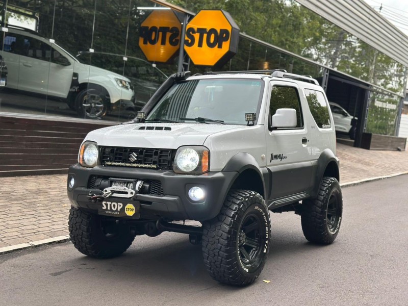 jimny 1.3 4all 4x4 16v gasolina 2p manual 2015 dois irmaos