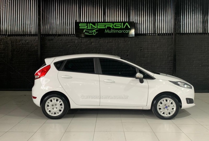 FIESTA 1.6 SE HATCH 16V FLEX 4P MANUAL - 2017 - CAXIAS DO SUL