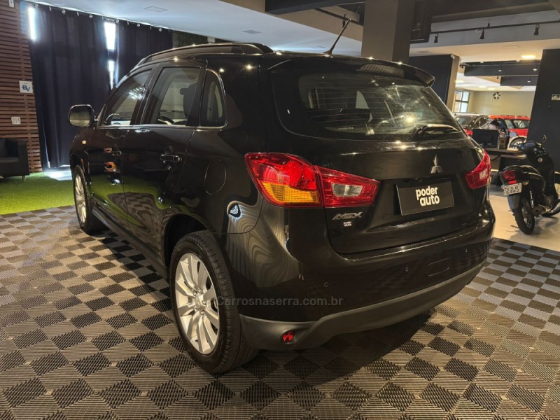 ASX 2.0 4X2 16V FLEX 4P AUTOMÁTICA - 2017 - FARROUPILHA