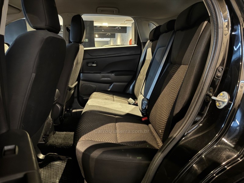 ASX 2.0 4X2 16V FLEX 4P AUTOMÁTICA - 2017 - FARROUPILHA