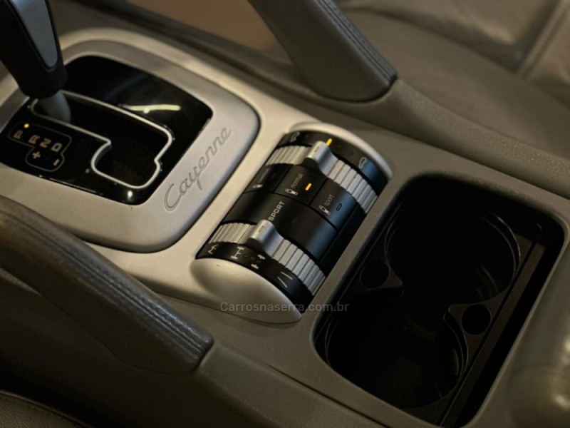 CAYENNE 4.8 S 4X4 V8 32V GASOLINA 4P TIPTRONIC - 2008 - CAXIAS DO SUL