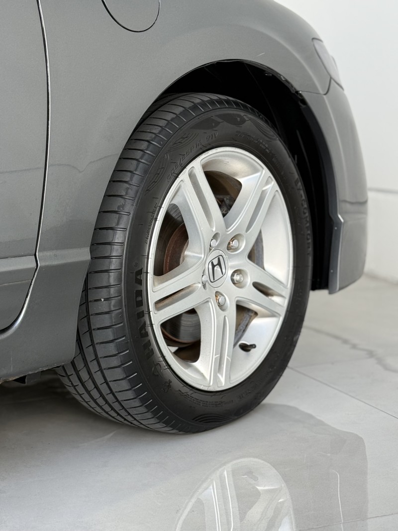 CIVIC 1.8 EXS 16V FLEX 4P AUTOMÁTICO - 2010 - CAXIAS DO SUL