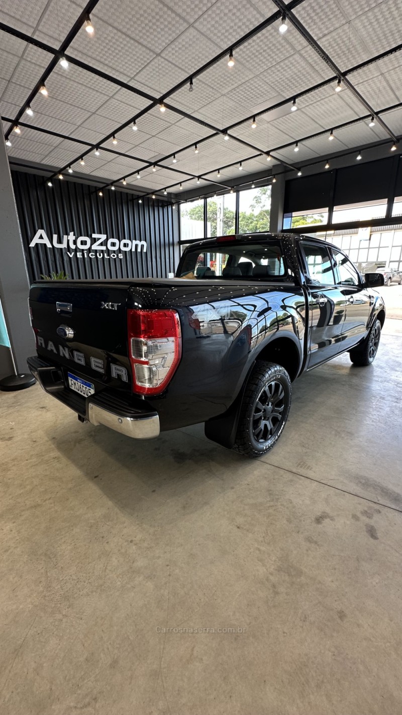 RANGER 3.2 XLT 4X4 CD 20V DIESEL 4P AUTOMÁTICO - 2019 - SANANDUVA