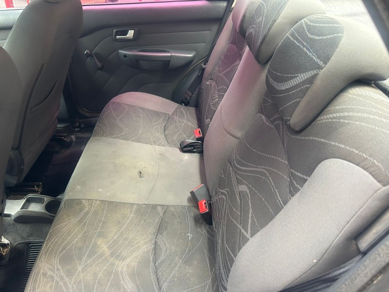 SIENA 1.0 MPI EL 8V FLEX 4P MANUAL - 2014 - TRêS COROAS