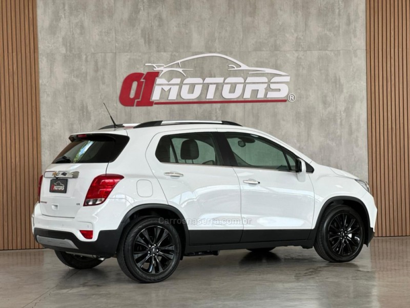 TRACKER 1.4 16V TURBO FLEX LTZ AUTOMÁTICO - 2017 - NOVO HAMBURGO