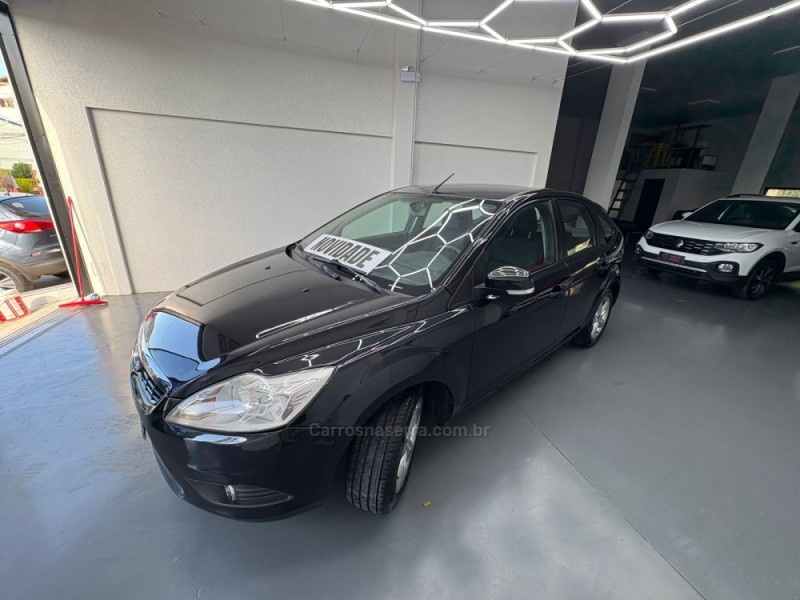 FOCUS 1.6 8V FLEX 4P MANUAL - 2012 - BENTO GONçALVES