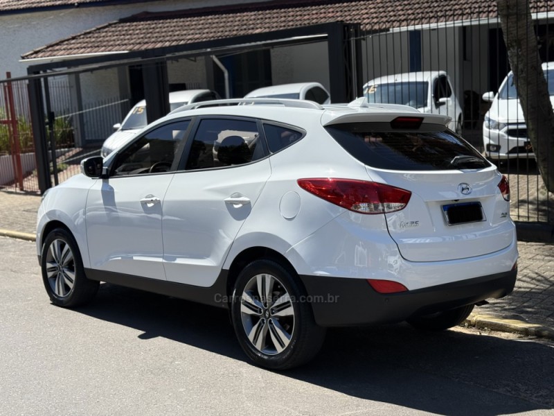 IX35 2.0 16V FLEX 4P AUTOMÁTICO - 2017 - PAROBé