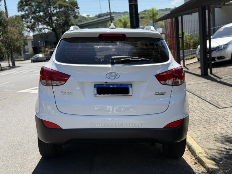 IX35 2.0 16V FLEX 4P AUTOMÁTICO - 2017 - PAROBé