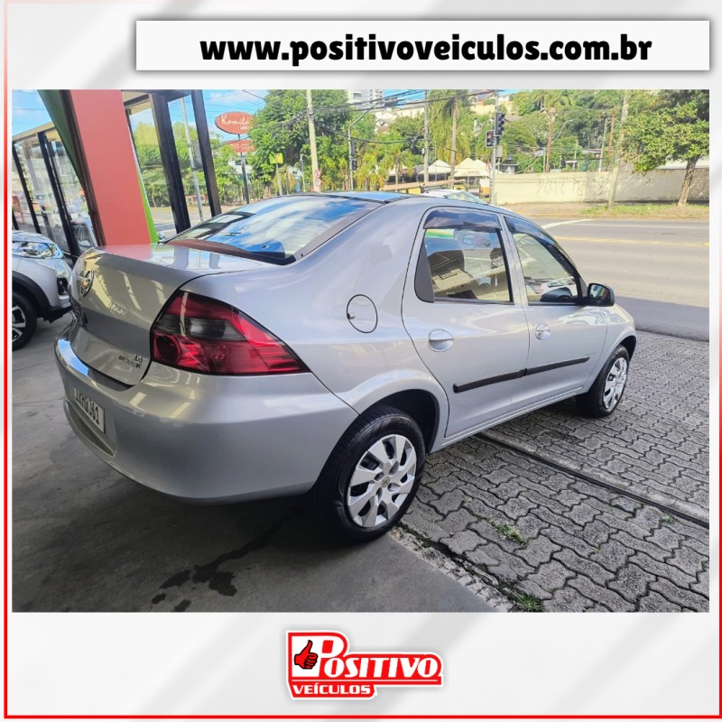 PRISMA 1.4 MPFI MAXX 8V FLEX 4P MANUAL - 2011 - CAXIAS DO SUL